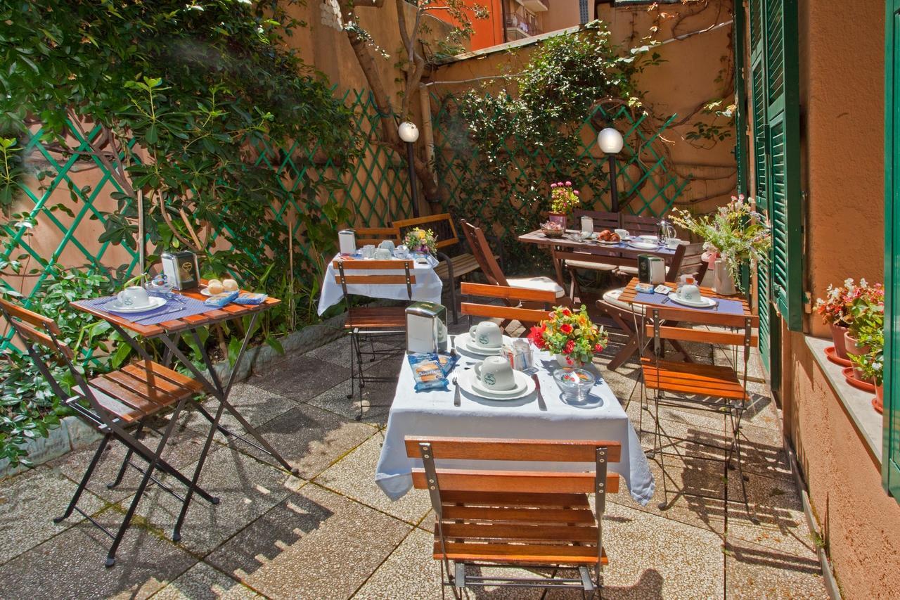 Hotel Lydia Alassio Exterior photo